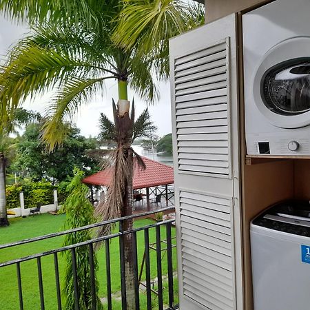 Waterfront Sunset Apartment Nadi Esterno foto