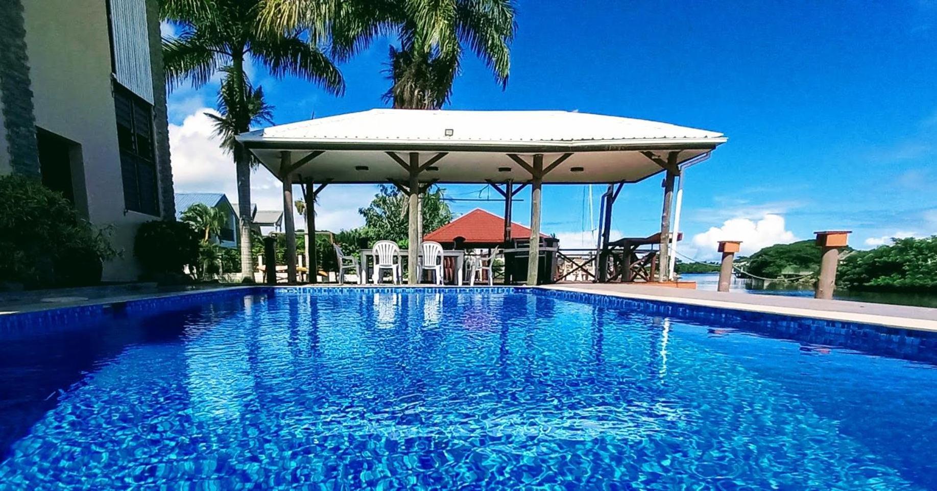 Waterfront Sunset Apartment Nadi Esterno foto